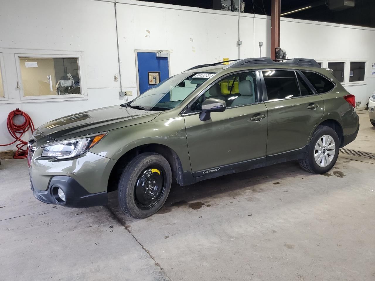 SUBARU OUTBACK 2. 2018