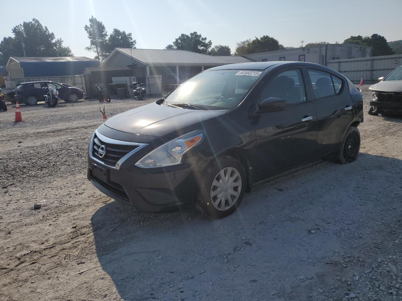 NISSAN VERSA 2019