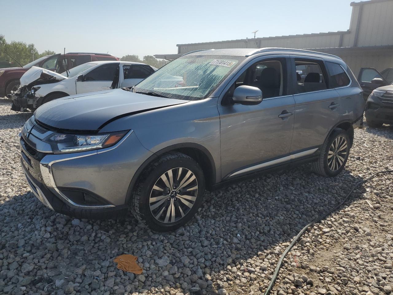 MITSUBISHI OUTLANDER 2019