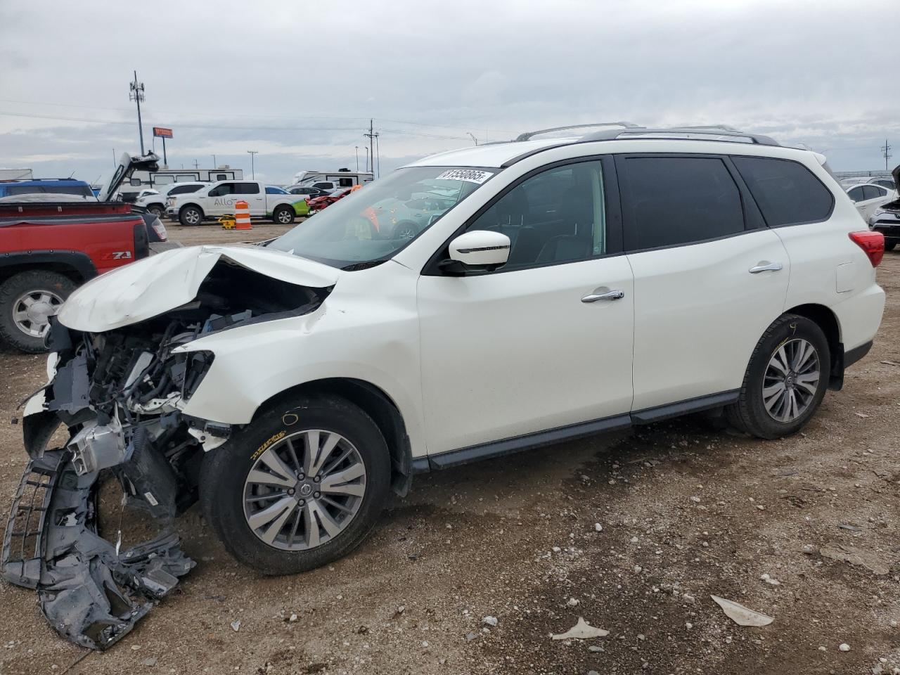 NISSAN PATHFINDER 2020