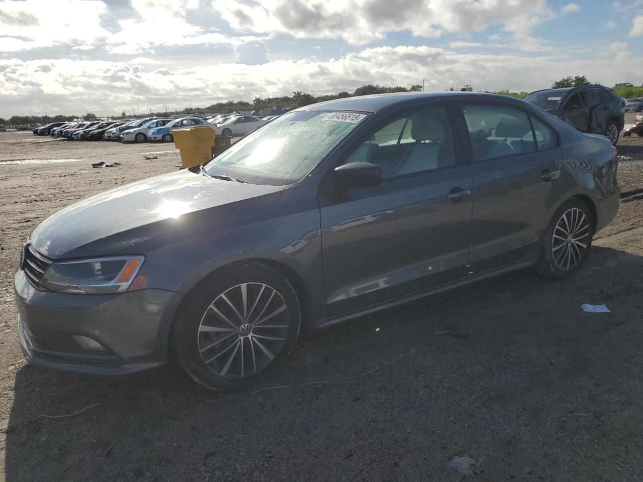 VOLKSWAGEN JETTA SPOR 2016