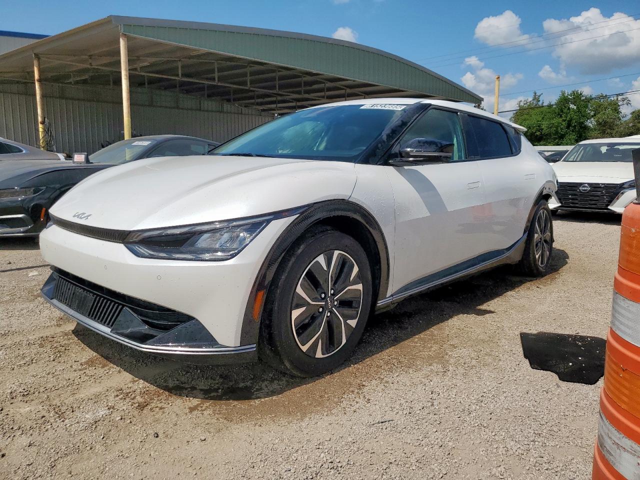 KIA EV6 LIGHT 2024