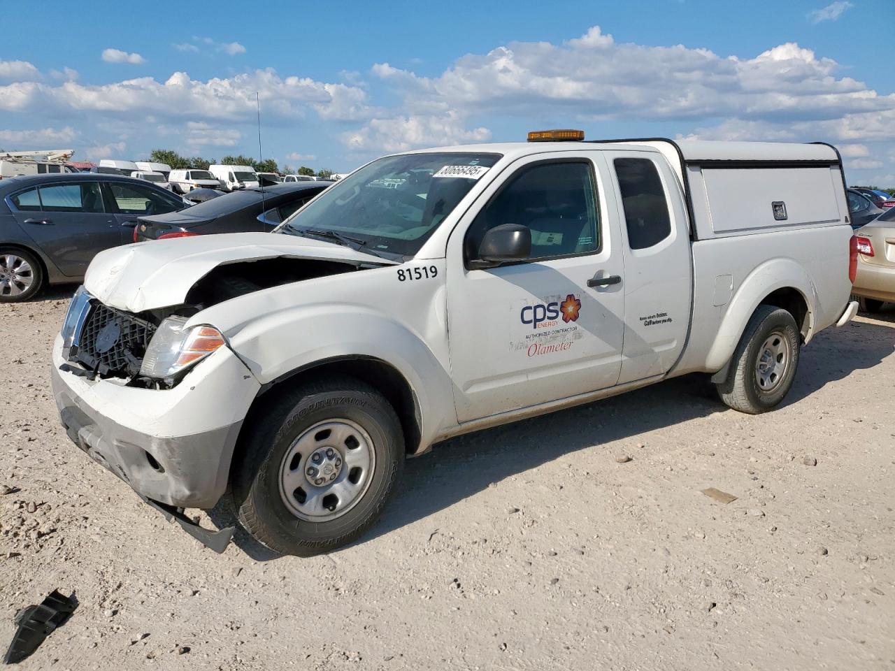 NISSAN FRONTIER 2017