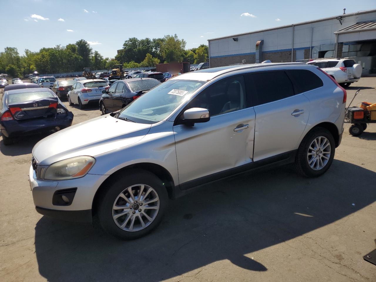 VOLVO XC60 T6 2010