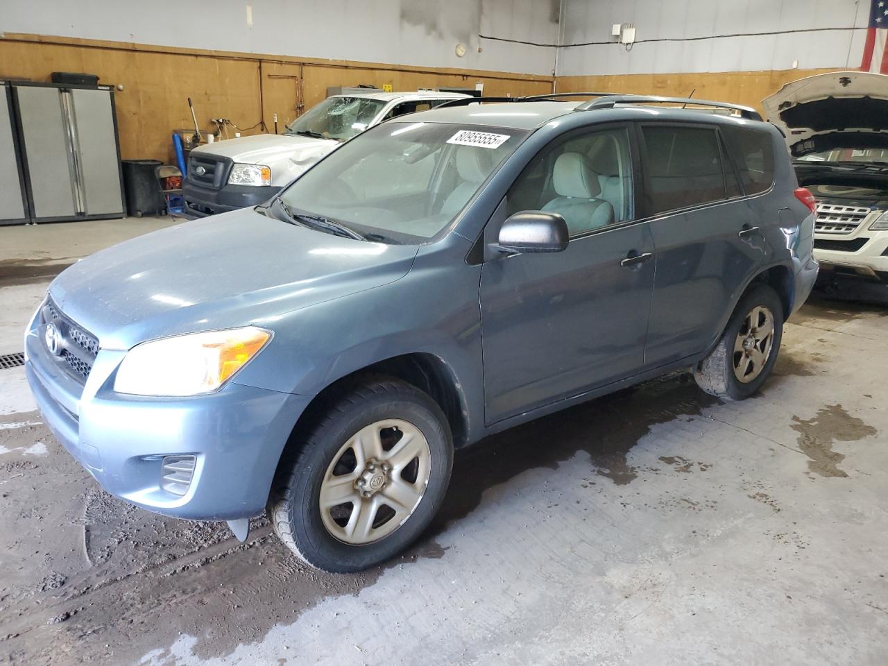 TOYOTA RAV4 2011