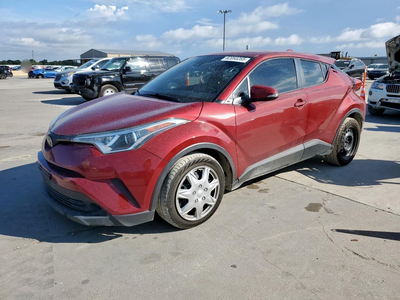 TOYOTA C-HR XLE 2019