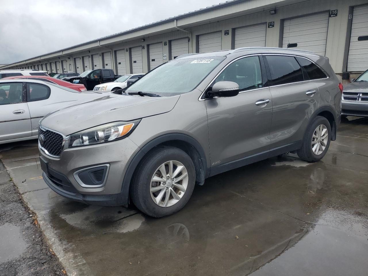 KIA SORENTO LX 2017