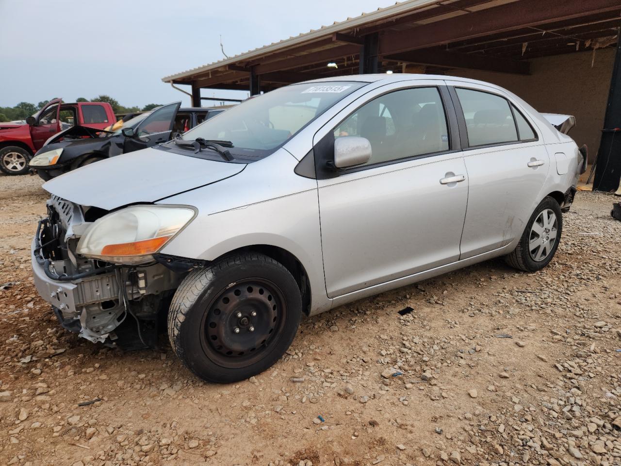 TOYOTA YARIS 2009