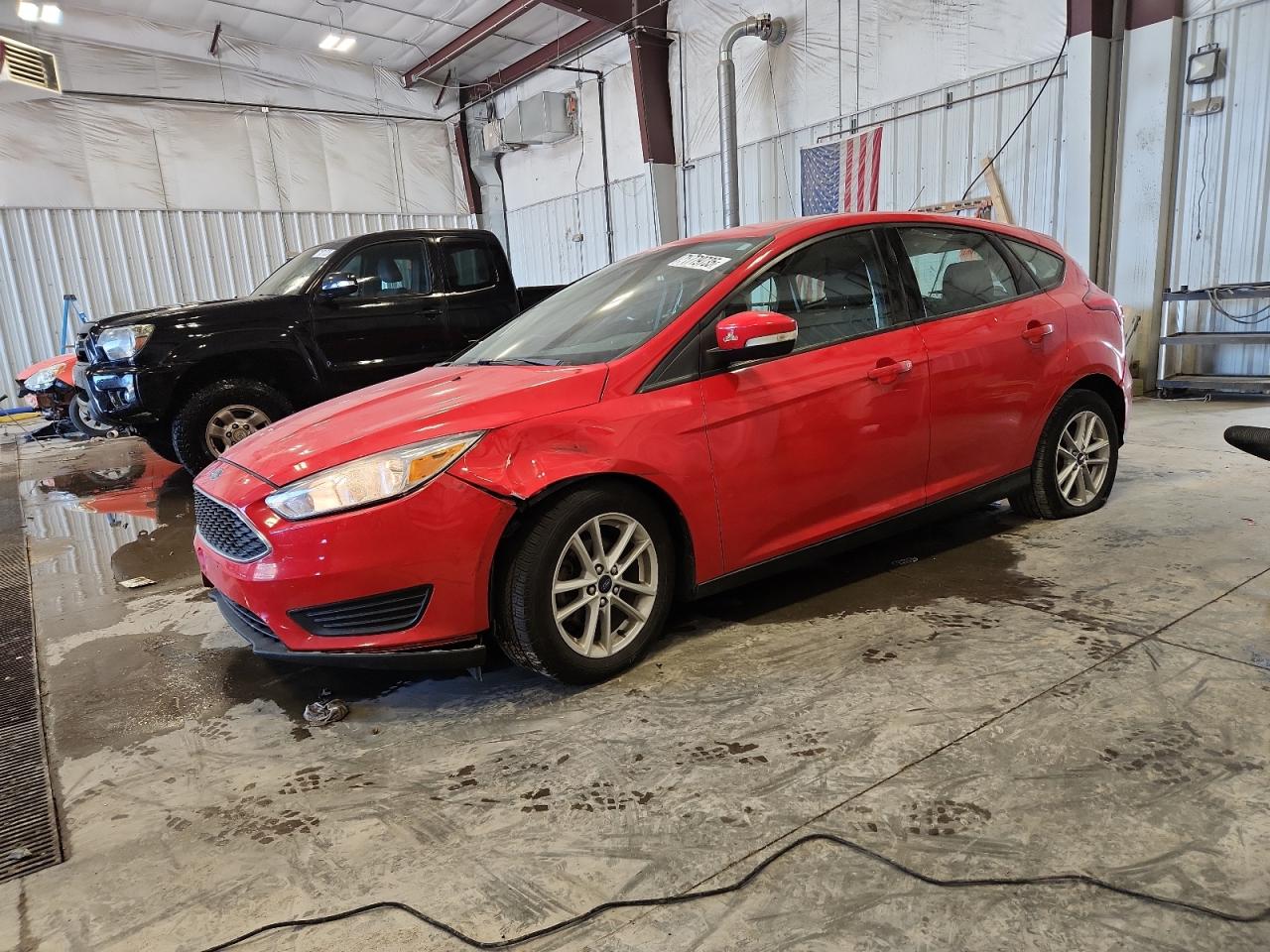 FORD FOCUS SE 2017