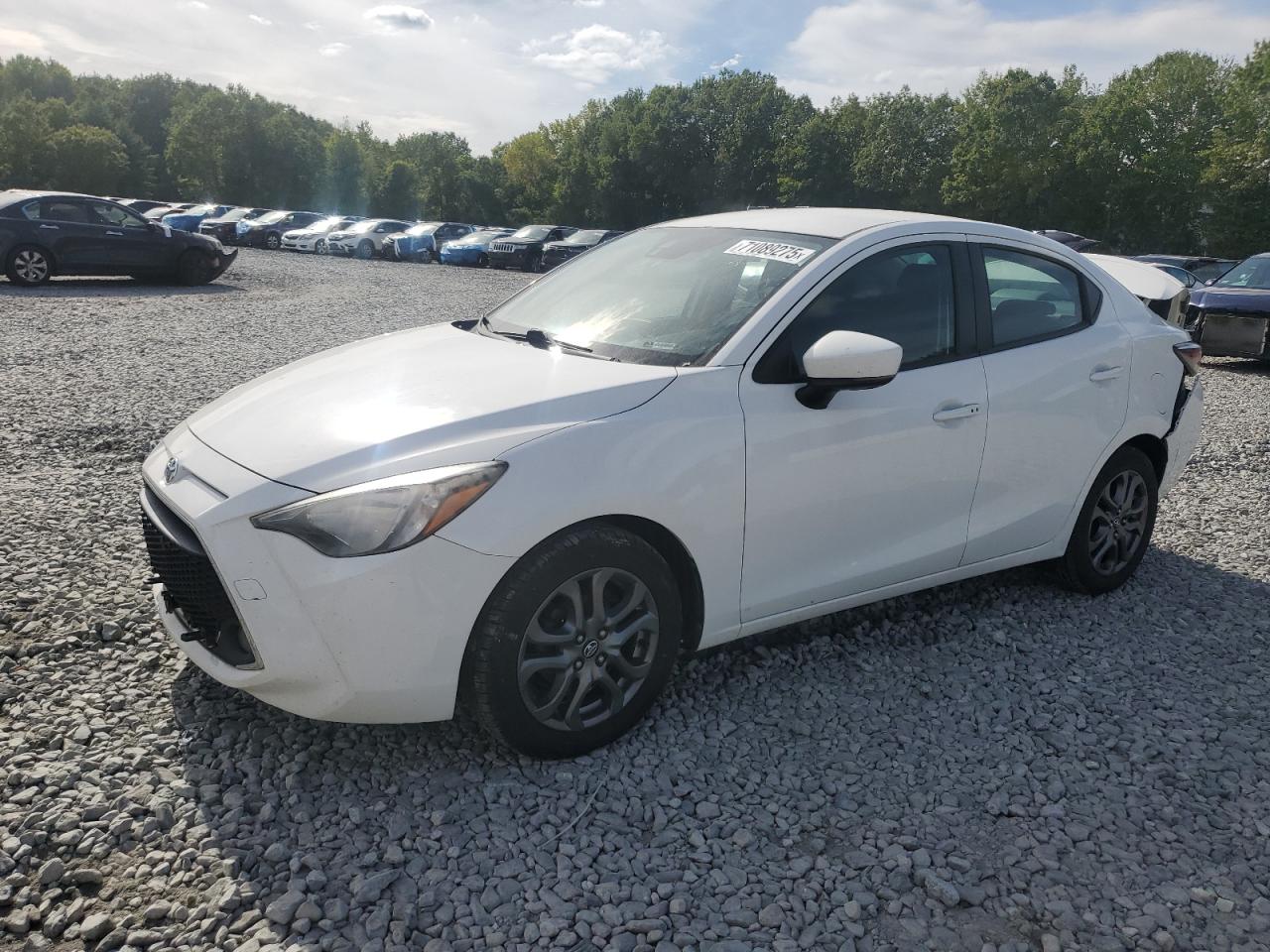 TOYOTA YARIS L 2019