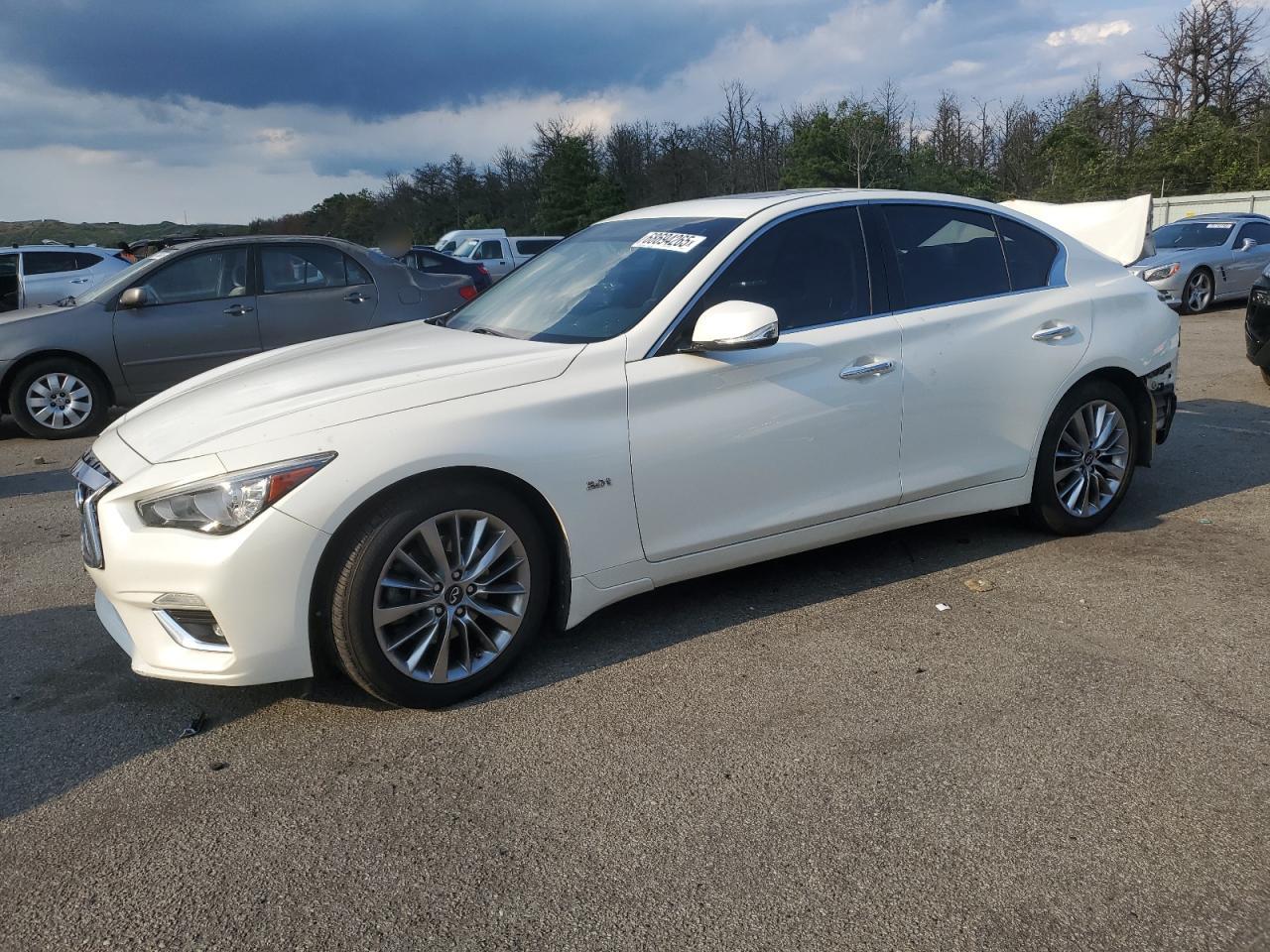 INFINITI Q50 LUXE 2019