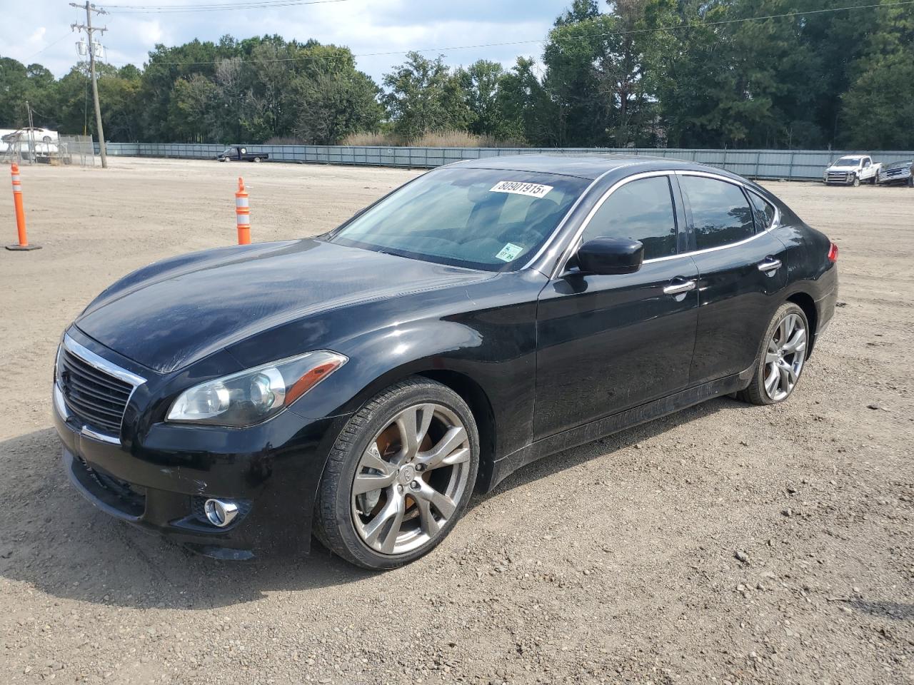 INFINITI M37 2012