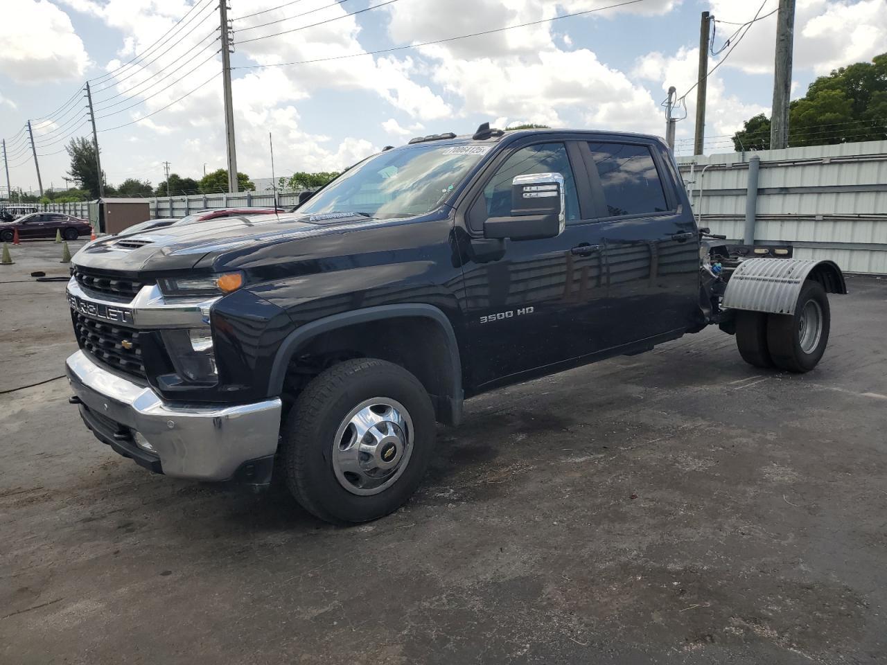 CHEVROLET SILVERADO 2022