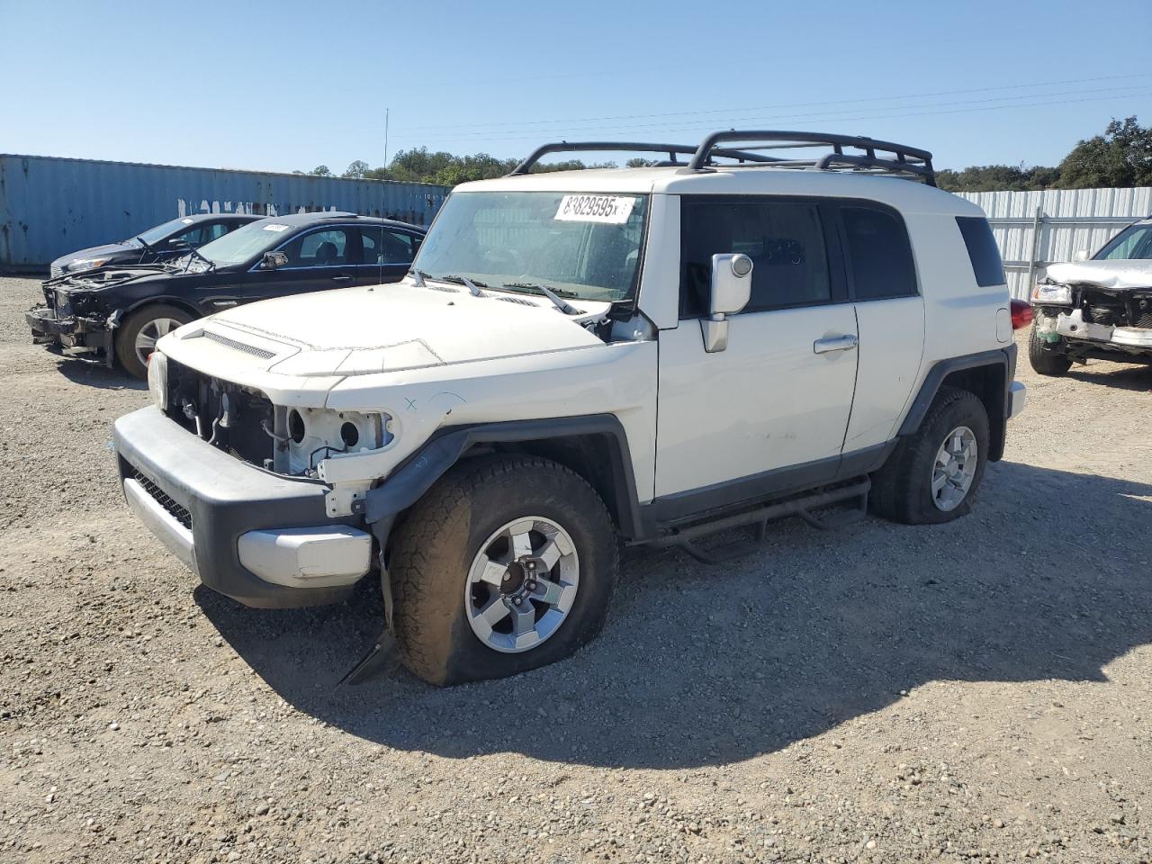 TOYOTA FJ CRUISER 2010