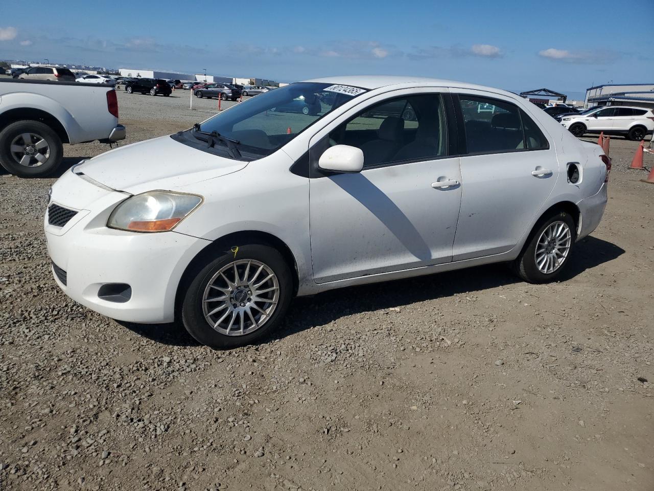 TOYOTA YARIS 2009