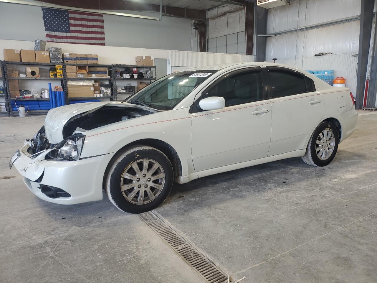 MITSUBISHI GALANT ES 2009