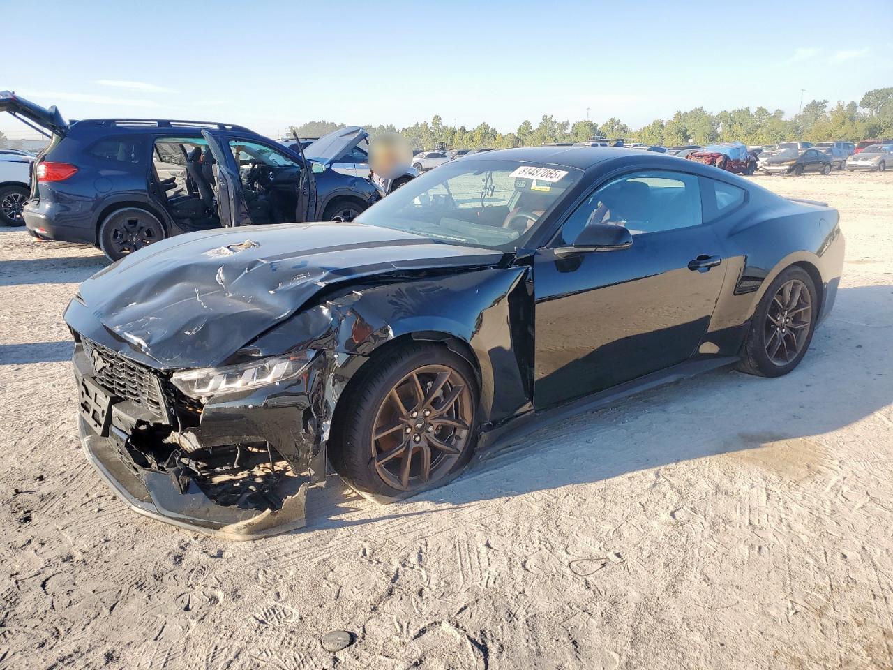 FORD MUSTANG 2024