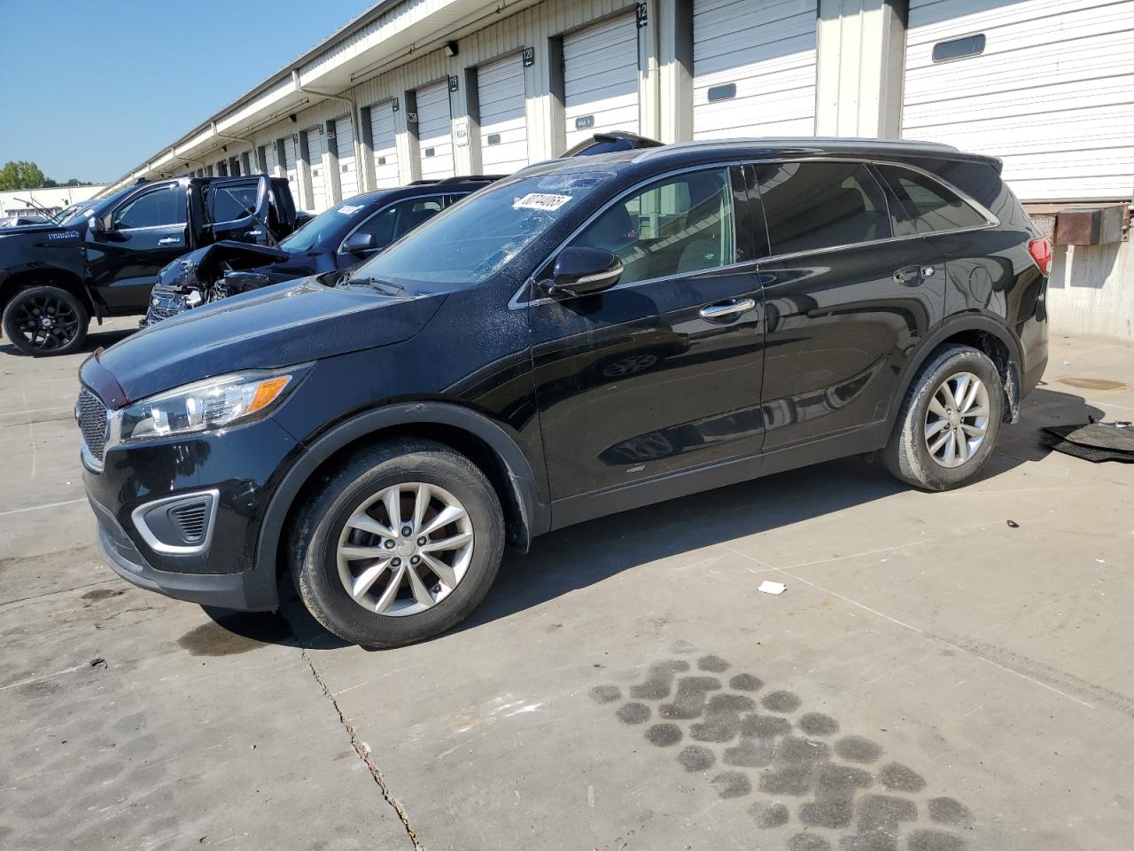 KIA SORENTO LX 2017