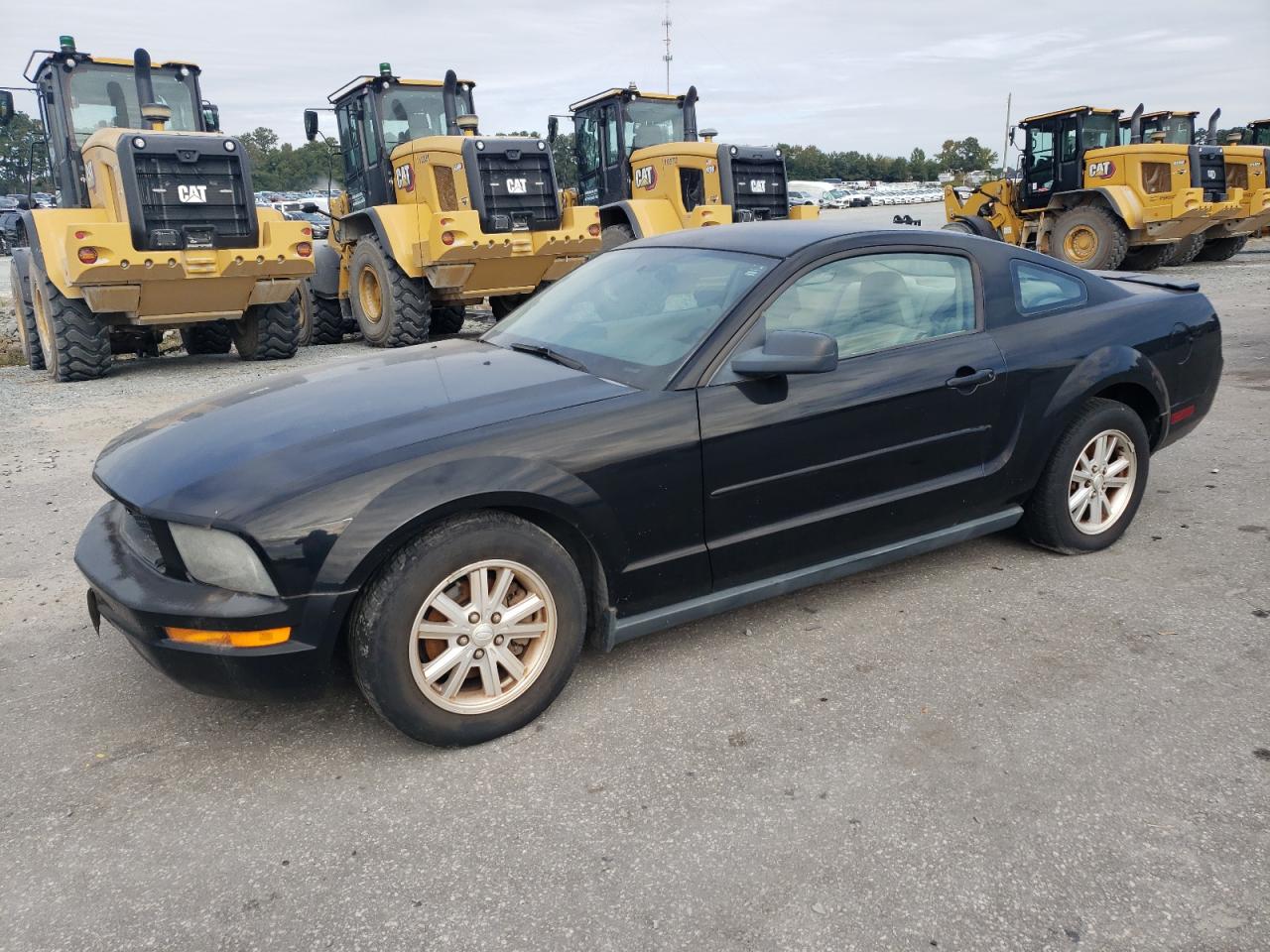 FORD MUSTANG 2008