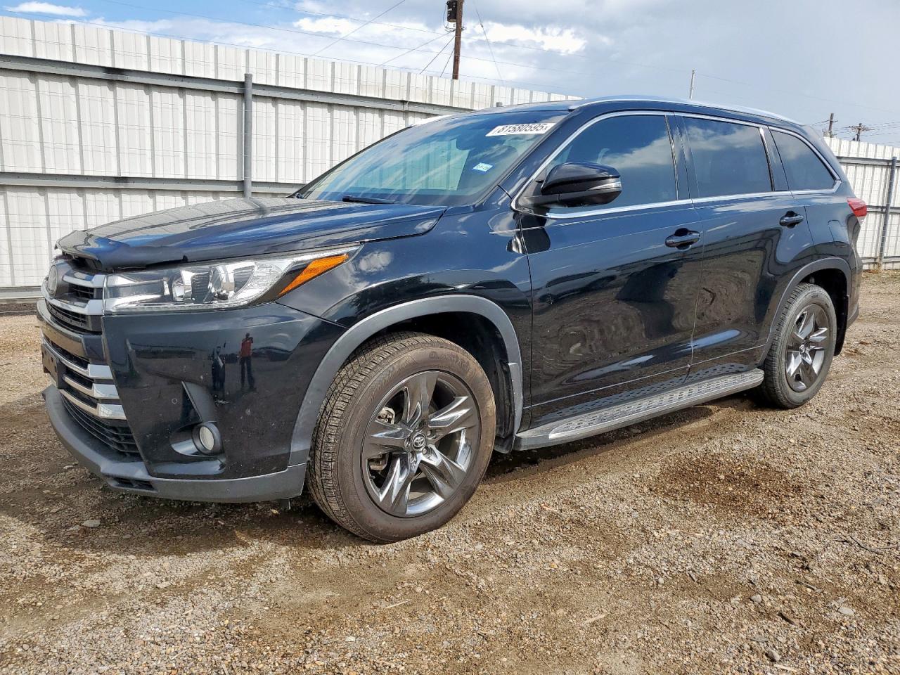 TOYOTA HIGHLANDER 2017