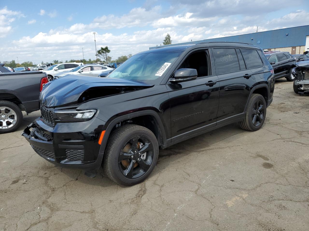 JEEP GRAND CHEROKEE L LAREDO 2025