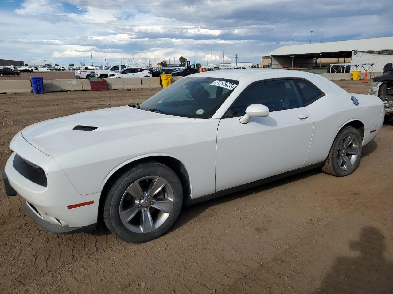 DODGE CHALLENGER 2017
