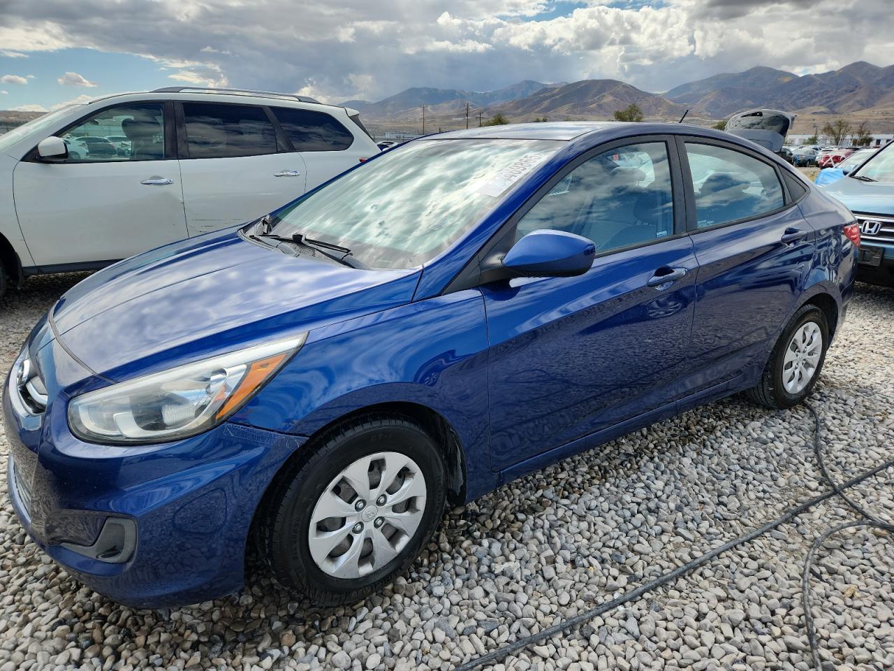 HYUNDAI ACCENT GLS 2015