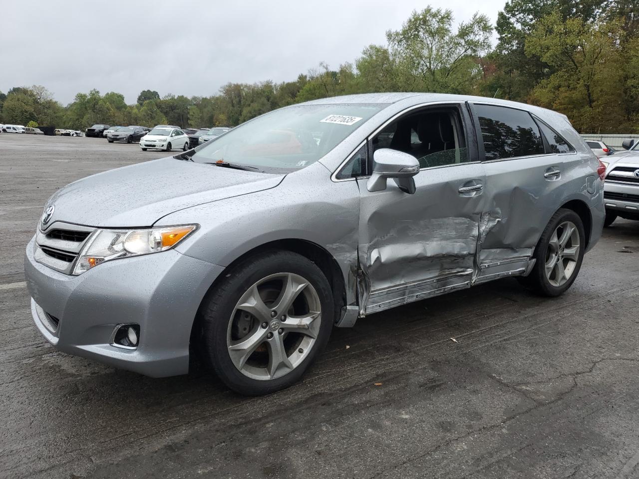 TOYOTA VENZA LE 2015