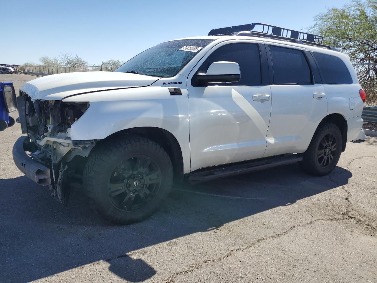 TOYOTA SEQUOIA PLATINUM 2011