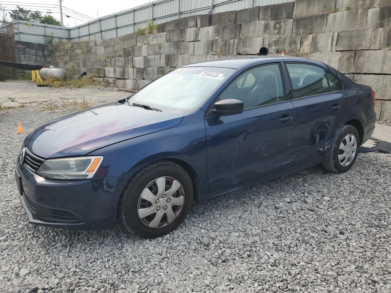 VOLKSWAGEN JETTA BASE 2011