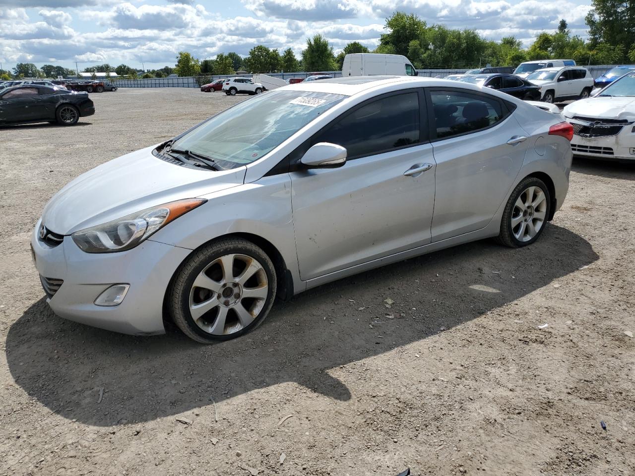 HYUNDAI ELANTRA GL 2013