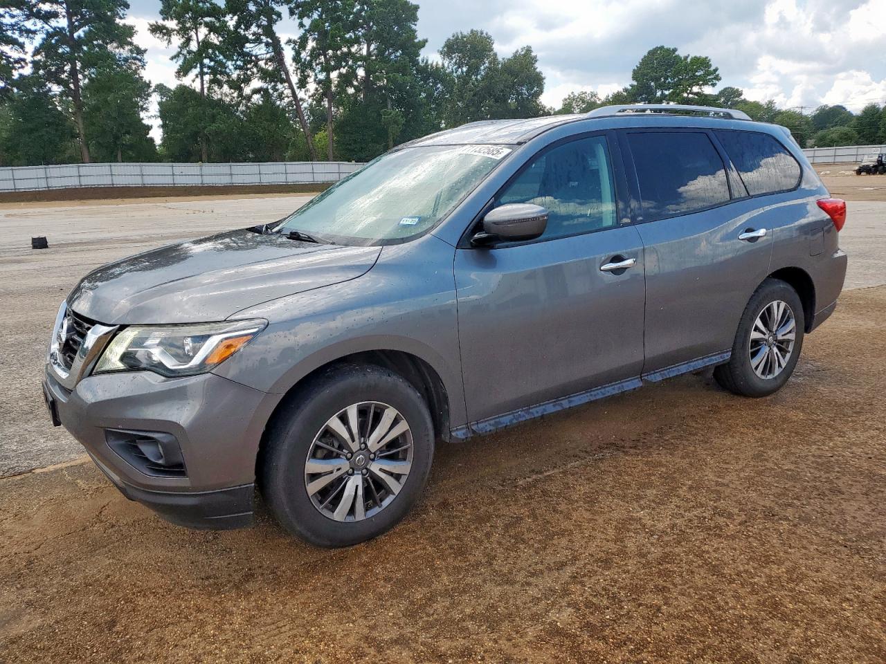 NISSAN PATHFINDER 2018
