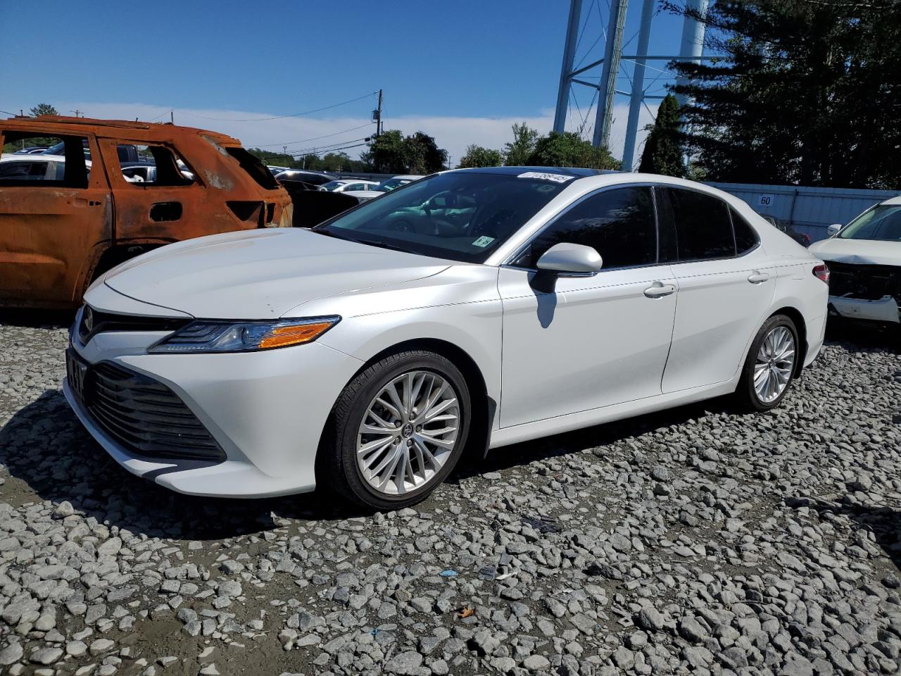 TOYOTA CAMRY XLE 2020