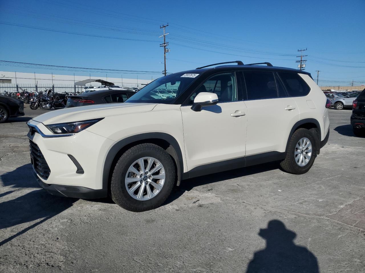 TOYOTA GRAND HIGHLANDER XLE 2024