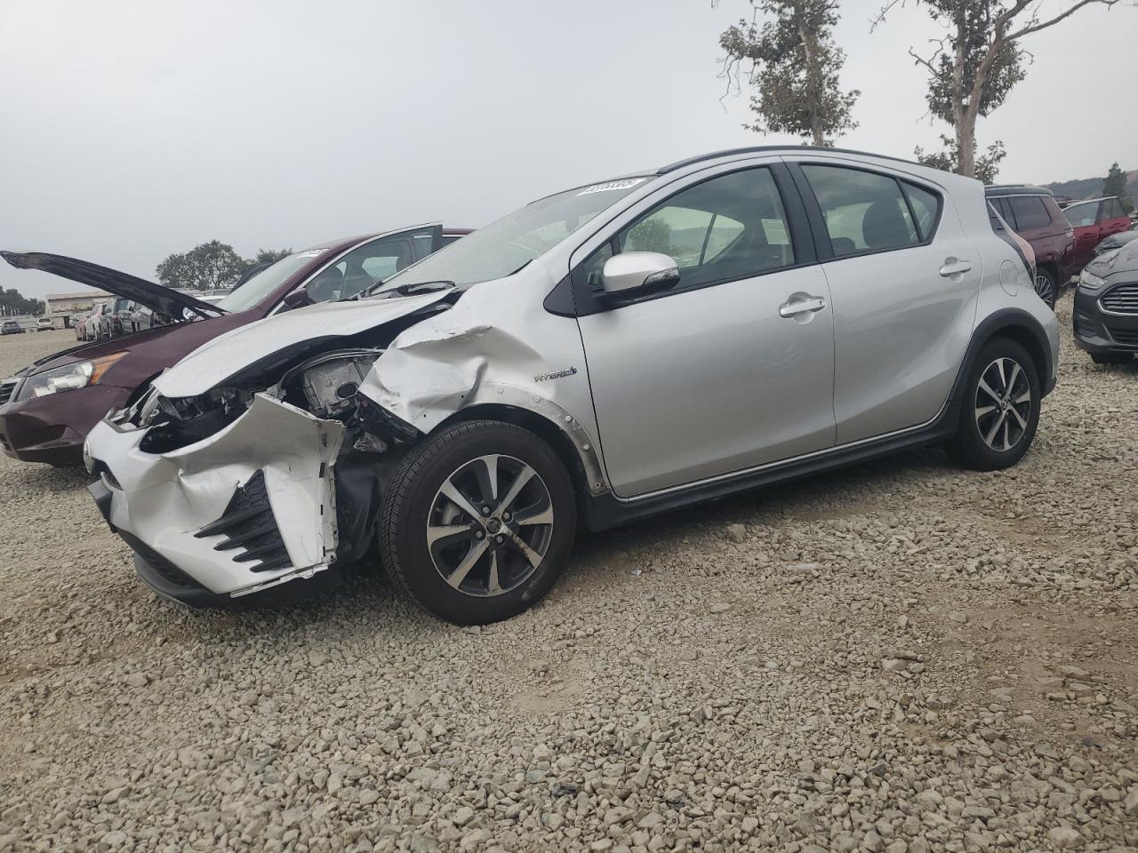 TOYOTA PRIUS C 2018