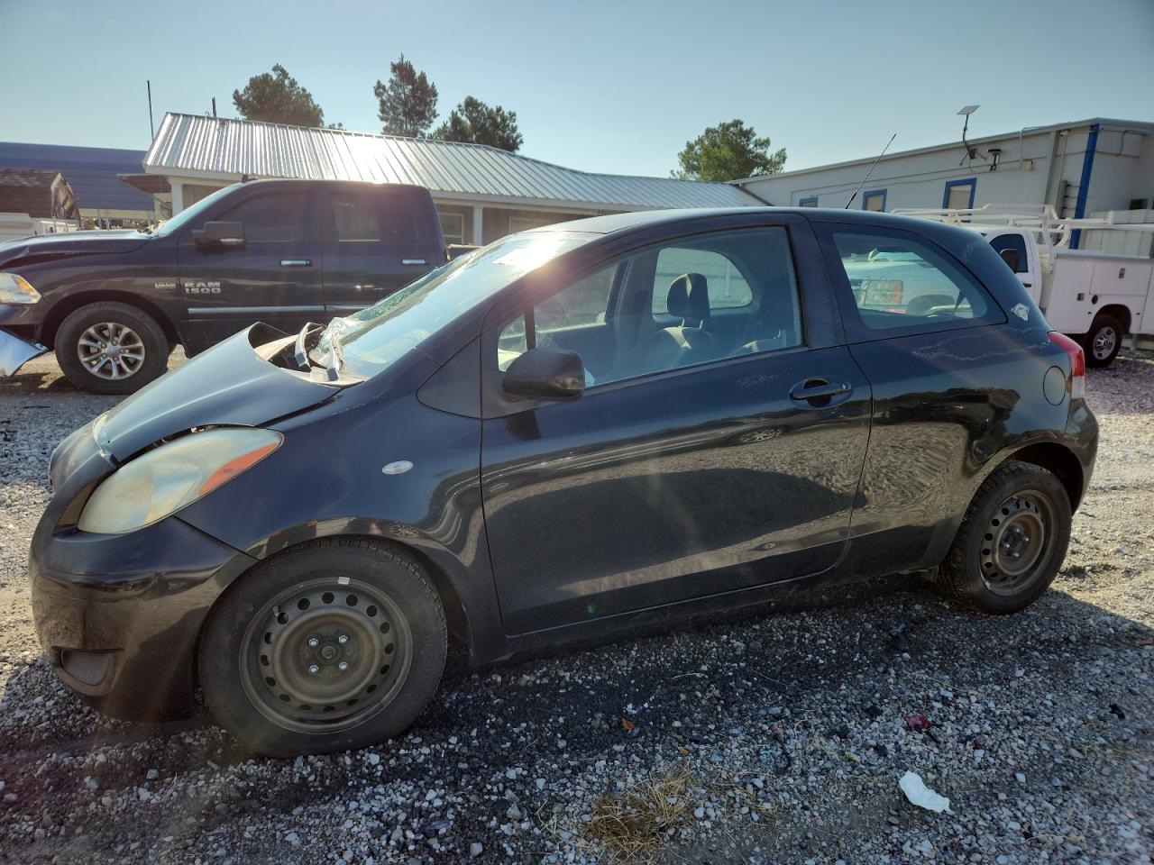 TOYOTA YARIS 2009
