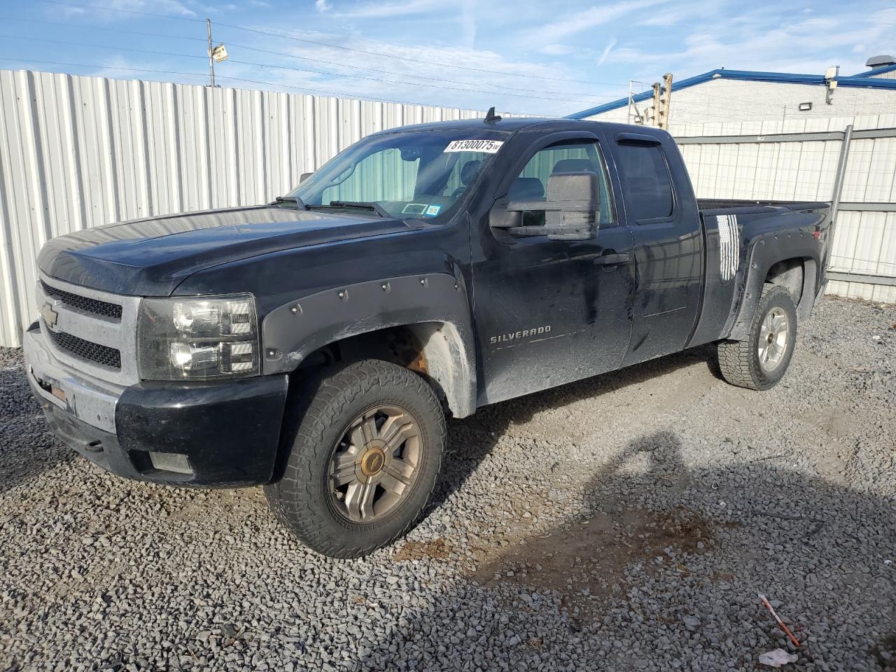 CHEVROLET SILVERADO 2011