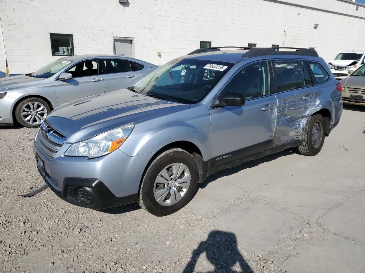 SUBARU OUTBACK 2. 2013
