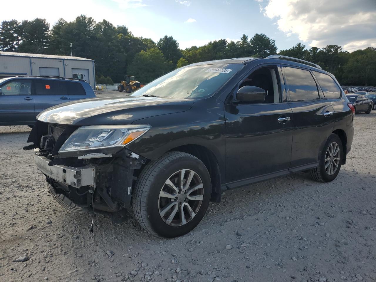 NISSAN PATHFINDER 2016