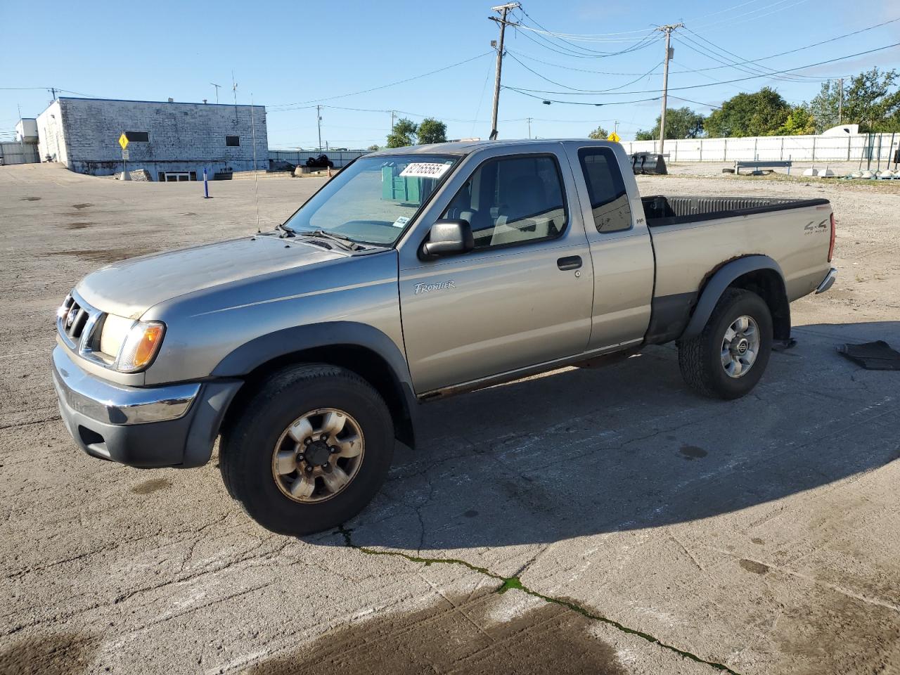NISSAN FRONTIER K 2000