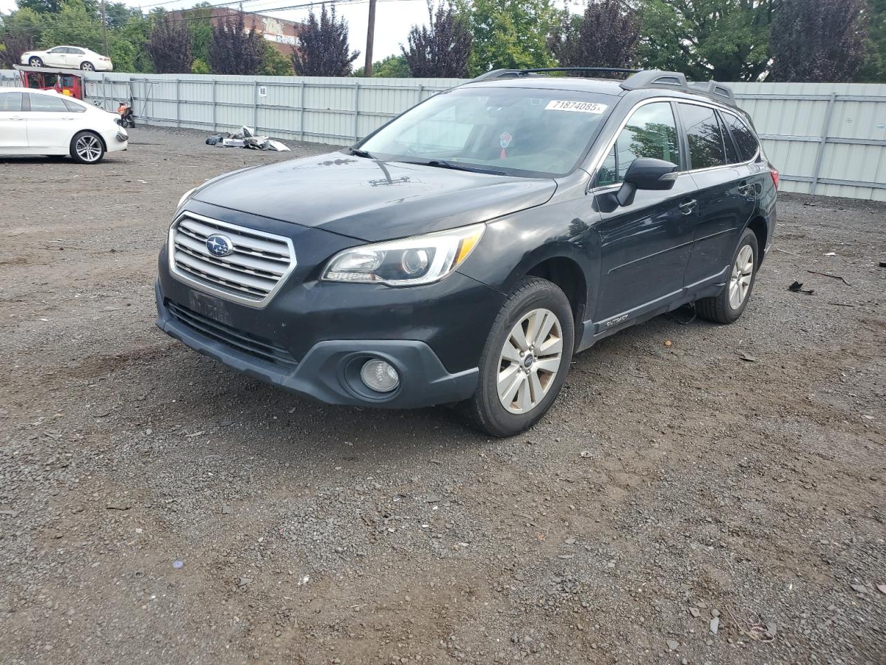 SUBARU OUTBACK 2016