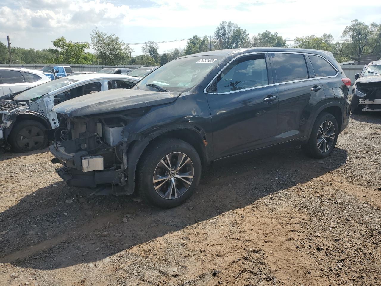 TOYOTA HIGHLANDER 2018
