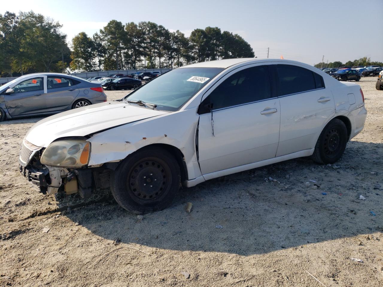 MITSUBISHI GALANT 2012