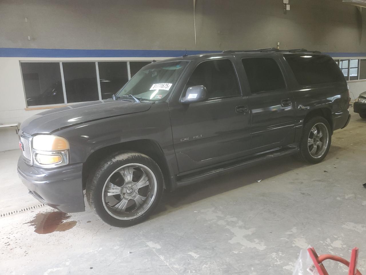 GMC YUKON XL D 2003