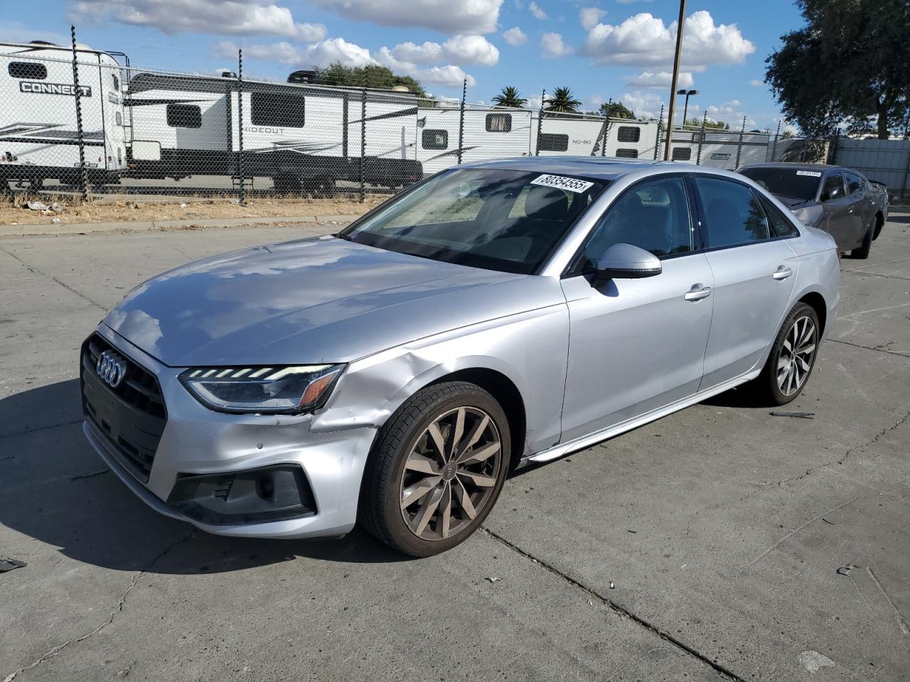 AUDI A4 PREMIUM 2023