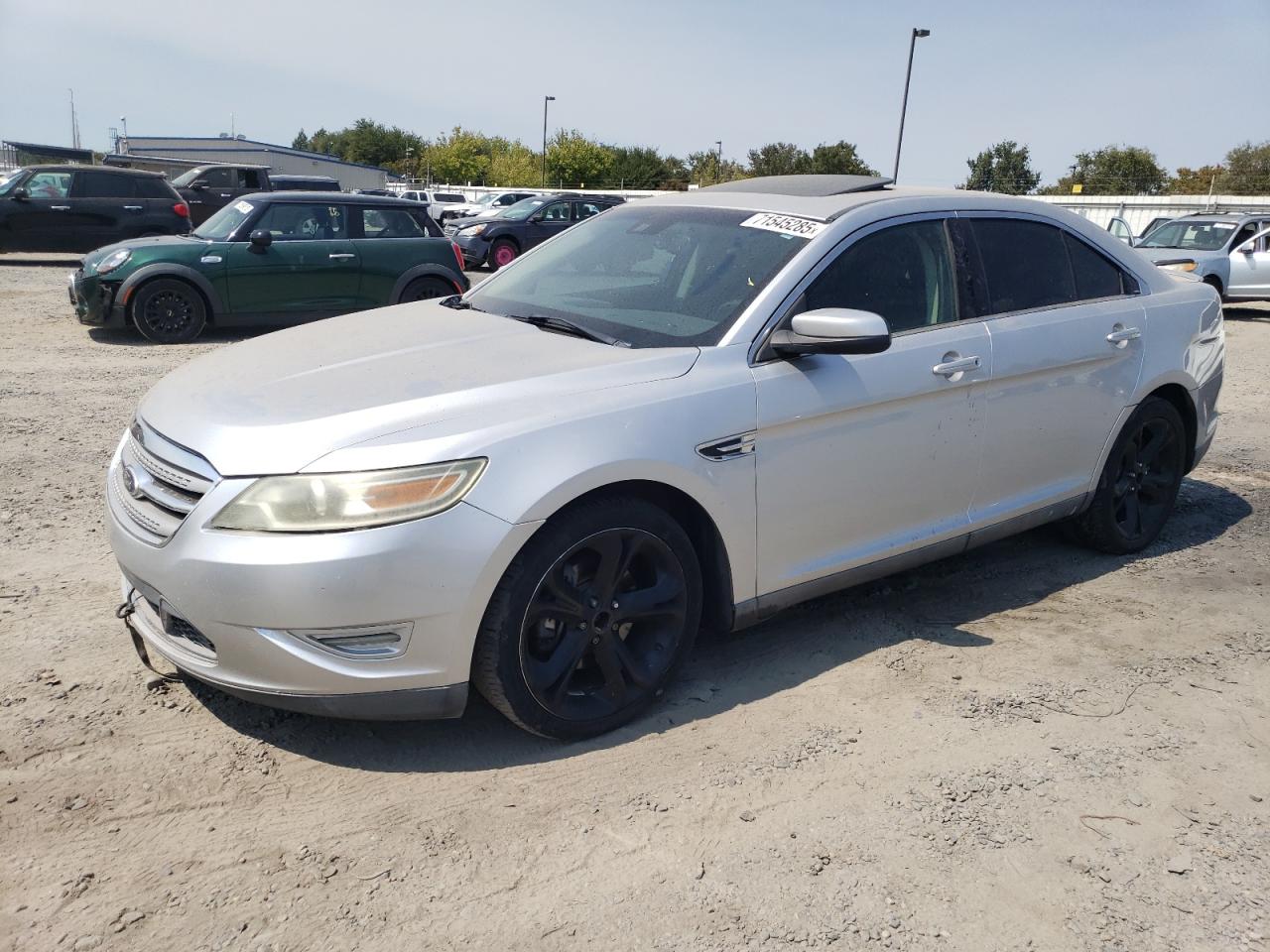 FORD TAURUS 2011