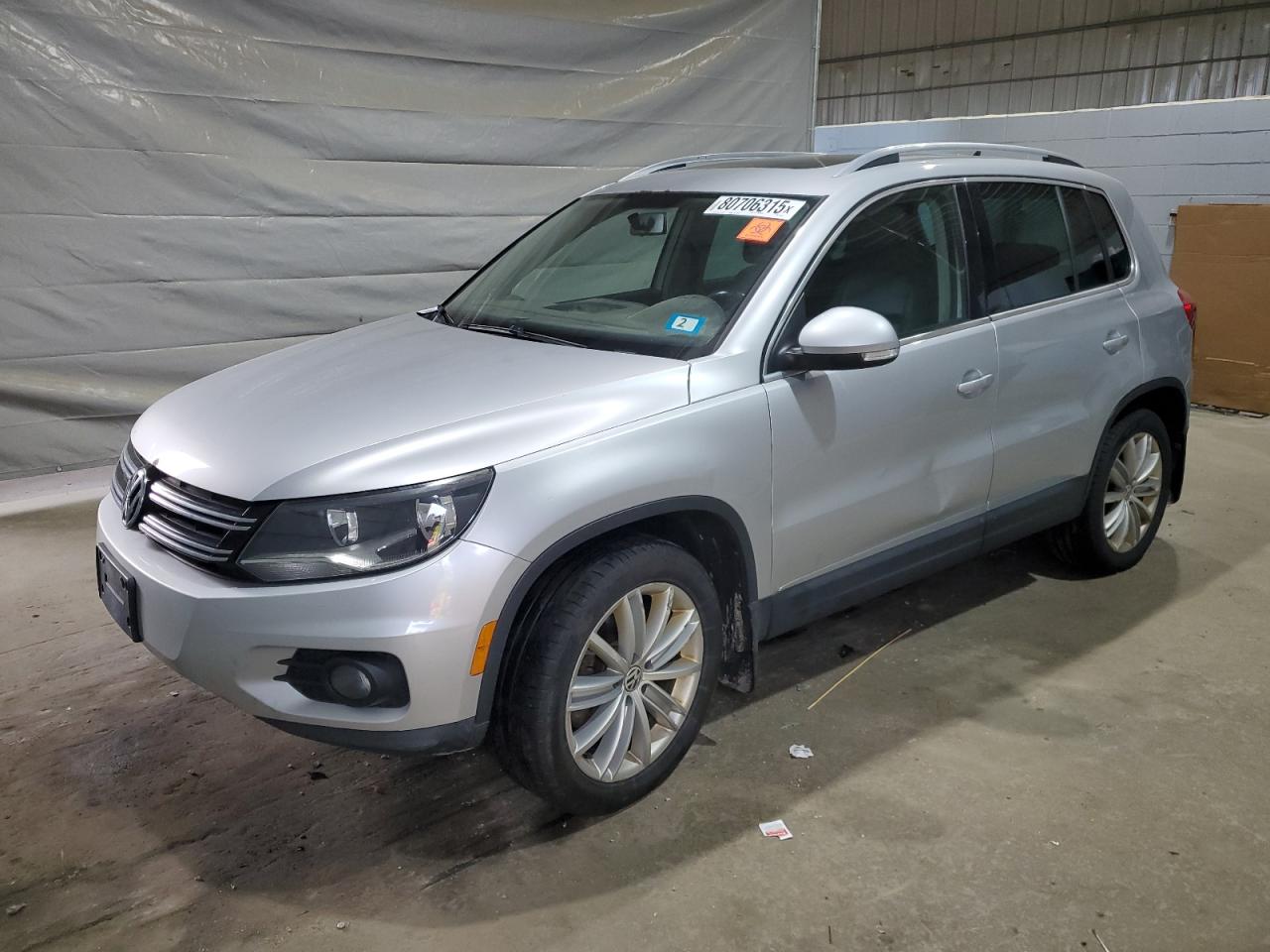 VOLKSWAGEN TIGUAN S 2014