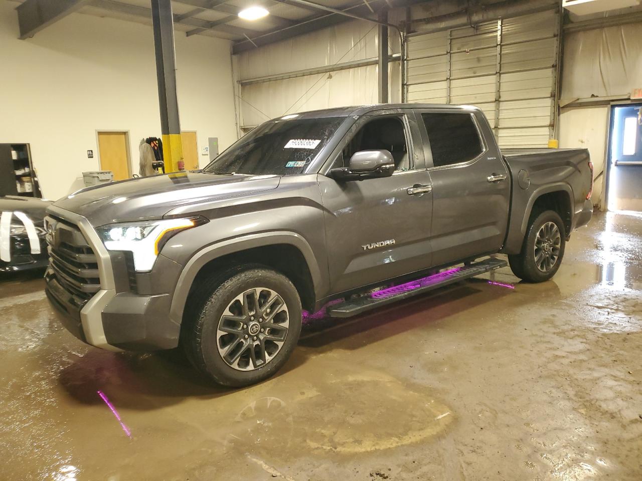 TOYOTA TUNDRA CRE 2024