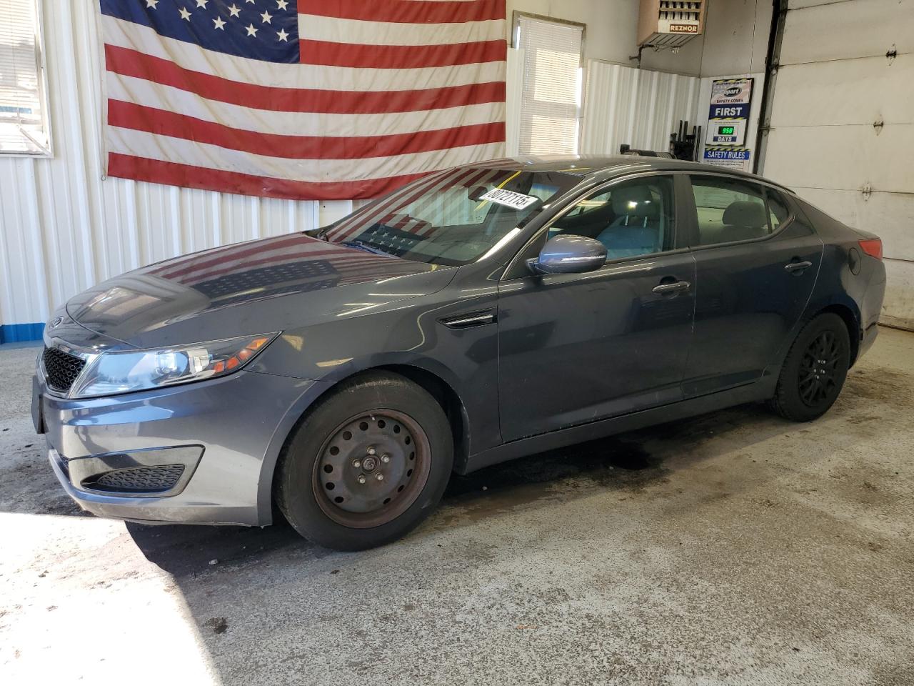 KIA OPTIMA LX 2011