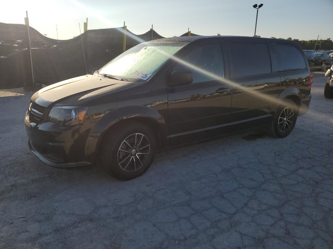 DODGE GRAND CARAVAN SE 2015